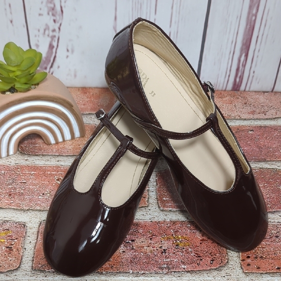 Zara Girls T-Strap Mary Janes Flats Brown Burgundy Patent Leather Glossy  1.5